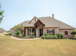 4412 Bucking Bronc Dr, Fort Worth, TX 76126