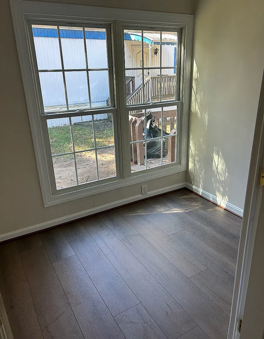 3 bed, 1056 sqft, $2,300 — Photo 1