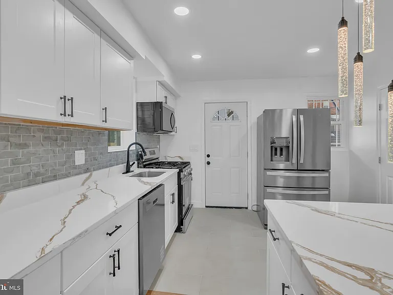 518 Oglethorpe St NE — Photo 16