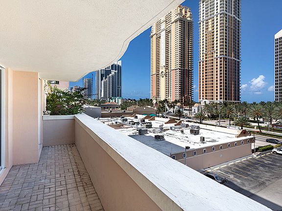 2nd image of 17555 Atlantic Blvd APT 503