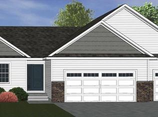 851 Lost Lake Dr, Polk City, IA 50226