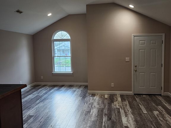 2nd image of 308 N 35th St