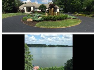 8330 Eagle Crest Ln, Indianapolis, IN 46234