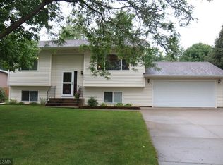 9278 Hallmark Ave S, Cottage Grove, MN 55016