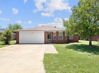 3711 Sides St, Plainview, TX 79072