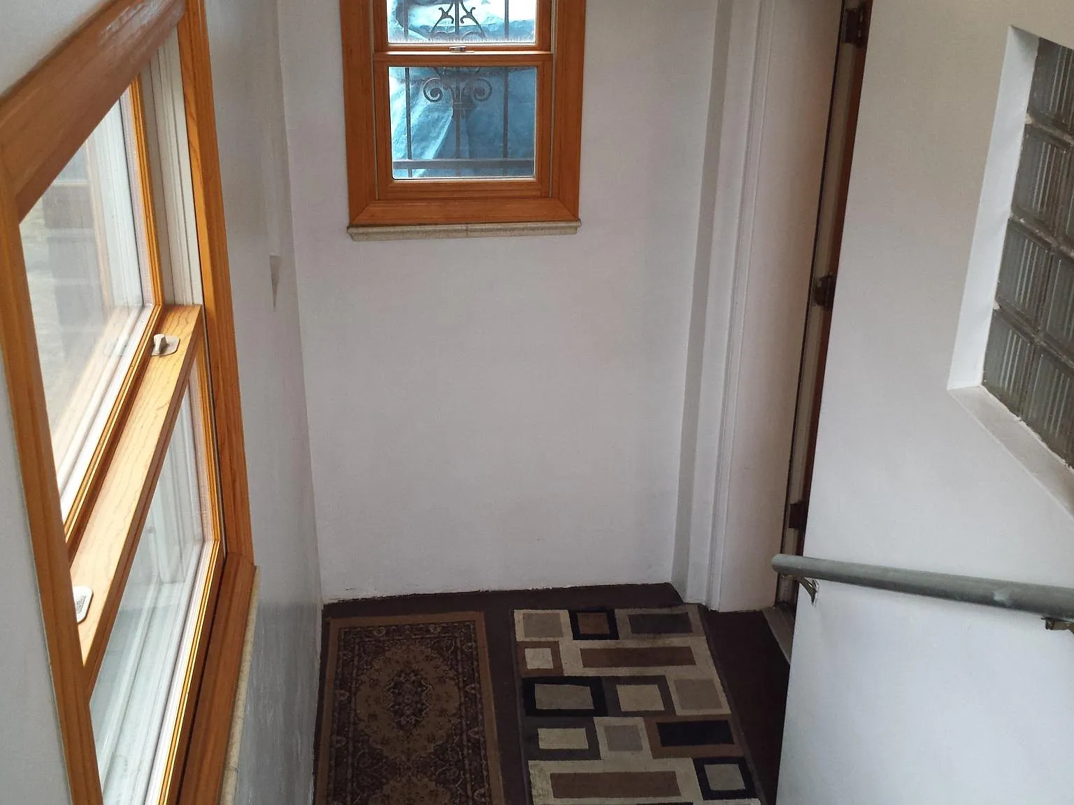 2 bed, 1102 sqft, $2,200 — Photo 3