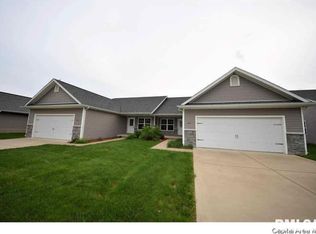 412 E Spruce St, Chatham, IL
