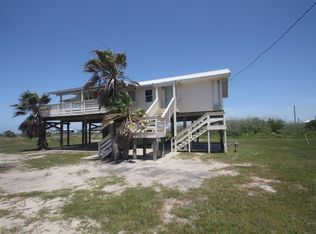 130 Olive Ln, Grand Isle, LA 70358