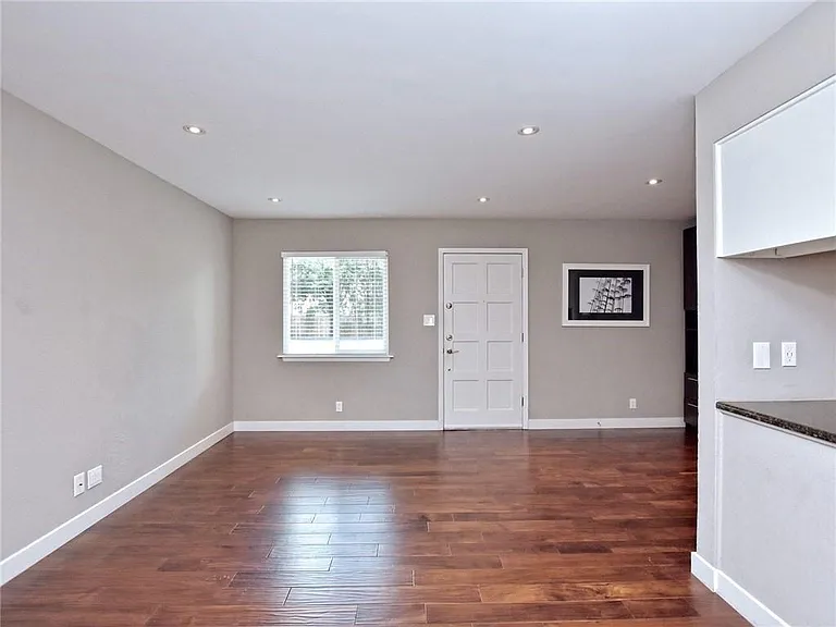 4209 Burnet Rd #101 — Photo 7