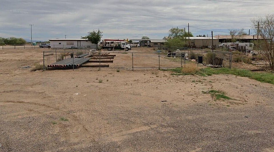 2nd image of 7673 N 5th St