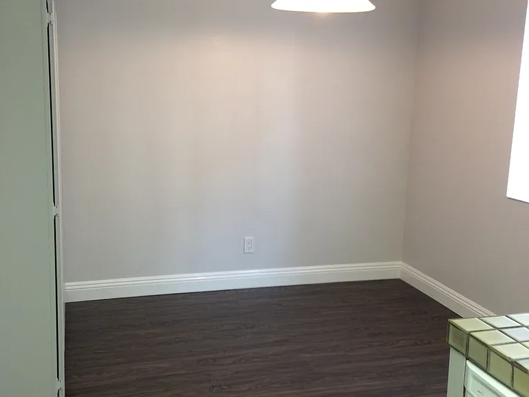 333 Virginia St — Photo 3