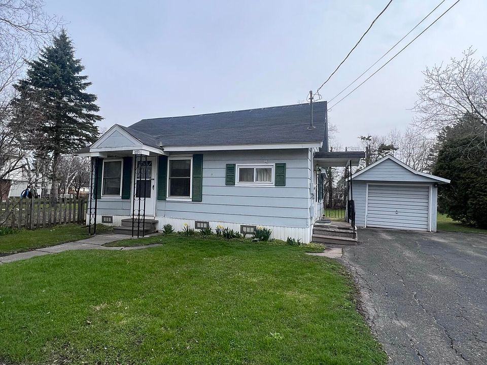 1st image of 1091 Cedar St