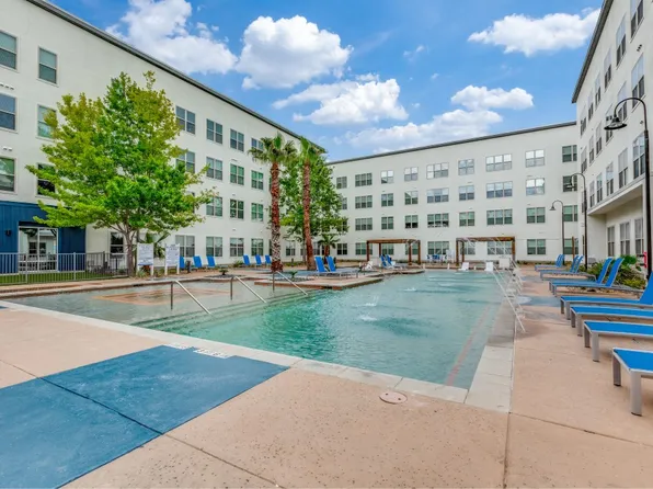 Lofts on Main Apartments