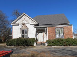 909 W 5th Ave, Pine Bluff, AR 71601