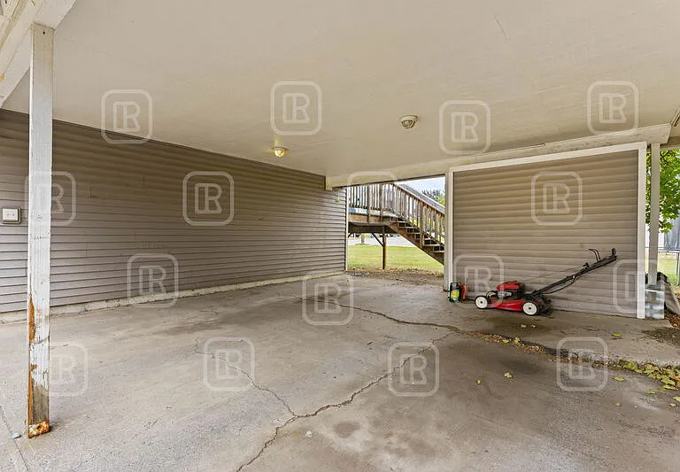 10505 E Mission Ave — Photo 17