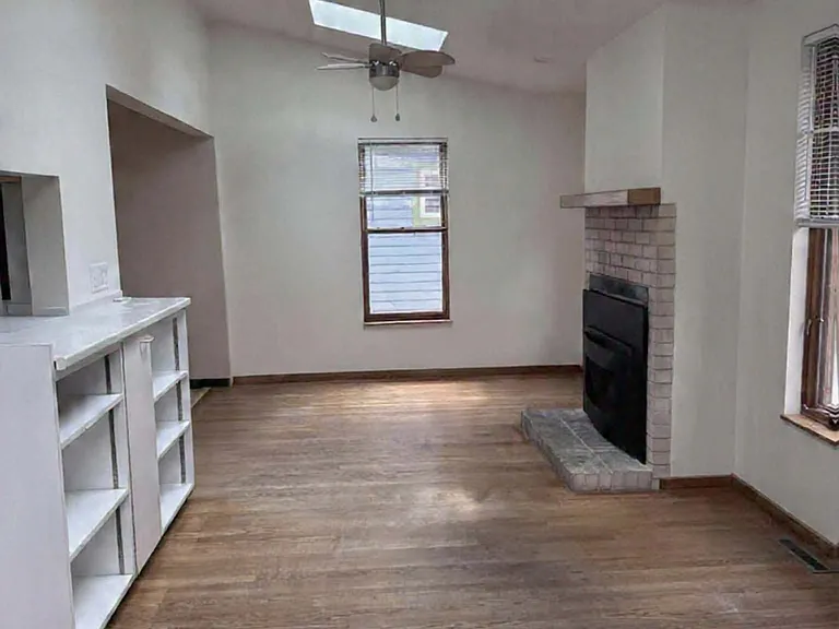 1330 E Wilson St — Photo 2