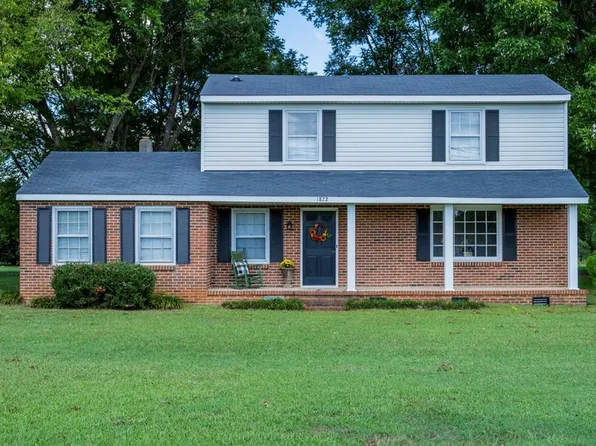 1822 Bolling Rd, Roanoke Rapids, NC 27870