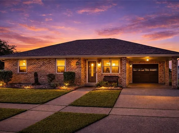 1804 Goldfinch Dr, Saint Bernard, LA 70085