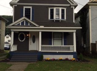 423 Liberty St, Franklin, PA 16323