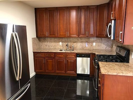 1st image of 90-31 171st St #5C