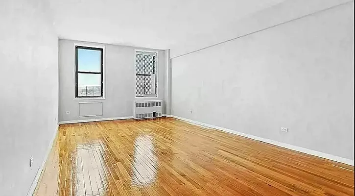 Rented by Candid Listings LLC | media 8