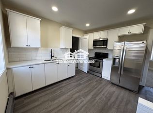718 8th Ave SE UNIT 2, Minneapolis, MN 55414