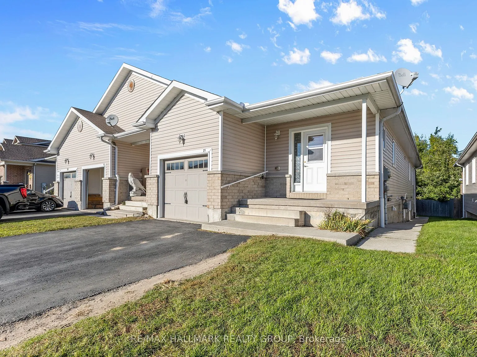 3 bed, $2,600 — Photo 2
