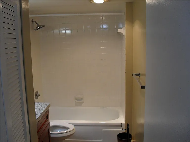 5530 NW 44th St #418C — Photo 25