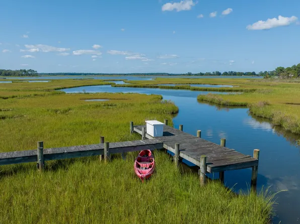 26 Newport Dr, Ocean Pines, MD 21811