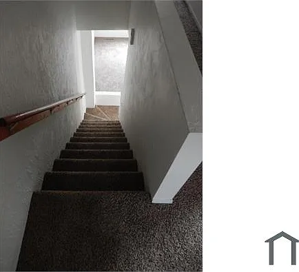 2111 W 6th St — Photo 10