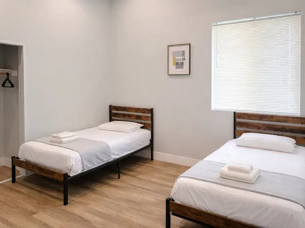 608 E 29th St #608, Los Angeles, CA 90011