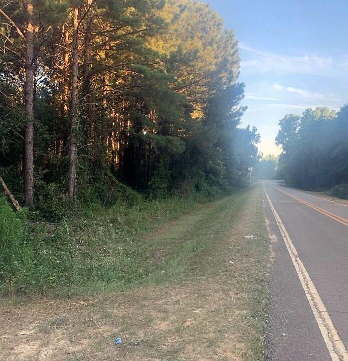 2nd image of Laidler Rd