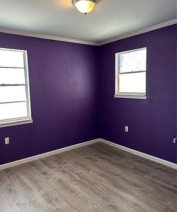 5th image of 1142 Flanders St
