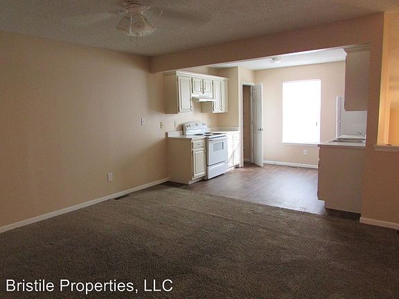 5th image of 5638 N Anita Ave