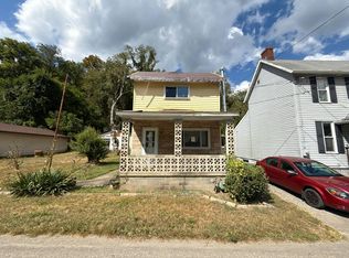 1025 Pike Run Dr, Coal Center, PA 15423