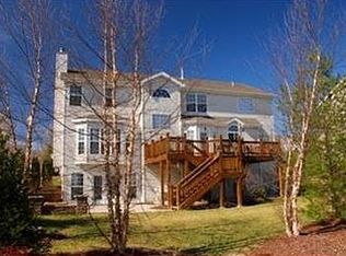 9030 Spy Glass Place Dr, O'Fallon, MO 63368