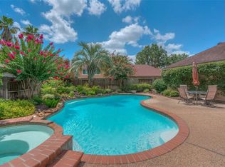 5926 Silent Oaks Dr, Humble, TX 77346