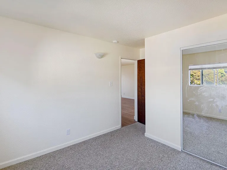 1615 Prince St #4 — Photo 9