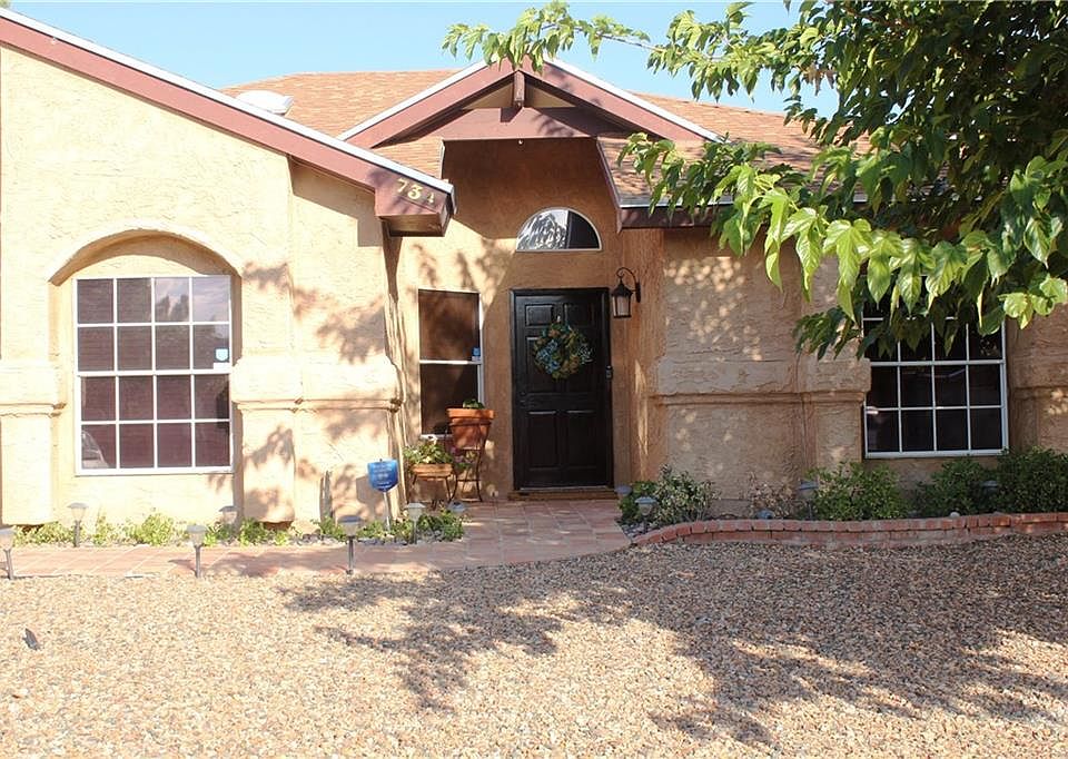 1st image of 734 Moffat Ln