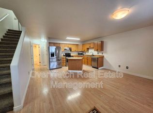 7428 Meadow St #7G, Anchorage, AK 99507