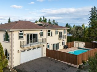 19837 47th Ave NE, Lake Forest Park, WA