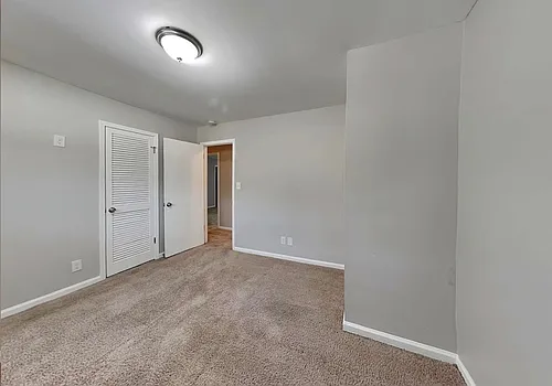 2812 Rainbow Forest Dr Photo 1