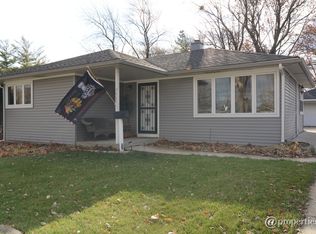 3605 Falcon Ct N, Rolling Meadows, IL 60008