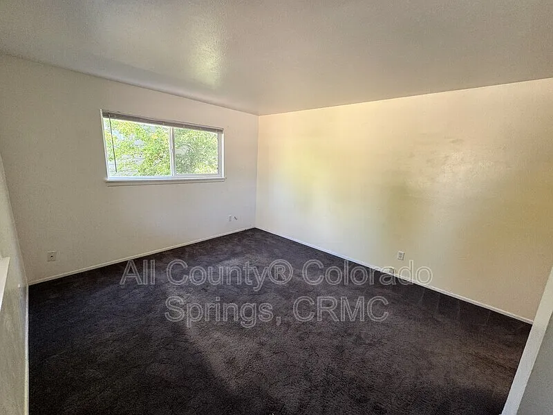 1 bed, 1.0 bath, 624 sqft, $1,095 — Photo 4