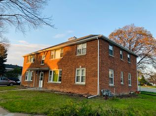 2466 S 73rd St, Milwaukee, WI 53219