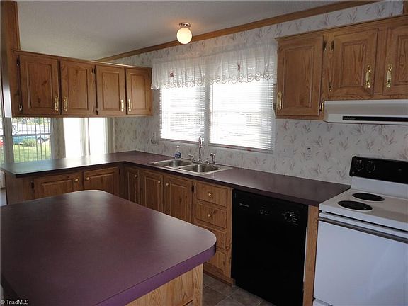 5th image of 5522 Bridgeway Dr