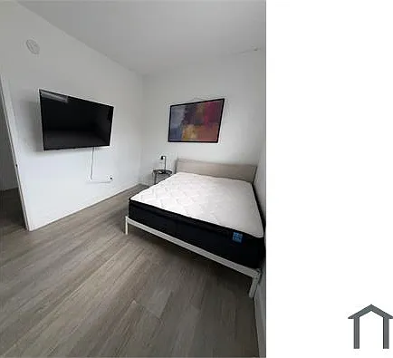 1029 SW 5th St #11 — Photo 7