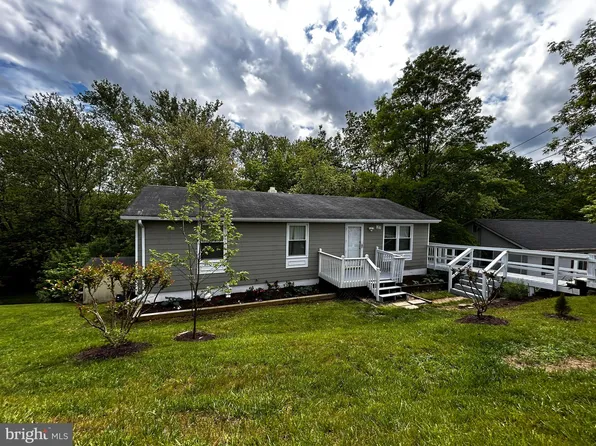 217 Alta Vista Dr, Winchester, VA 22602