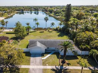11807 SW 112th Ave, Miami, FL 33176