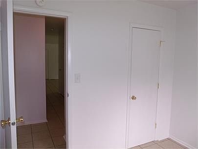 4th image of 4258 Wedgewood Ct